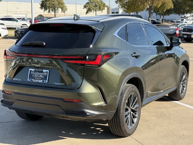 Used 2024 Lexus NX 250 FWD image 4