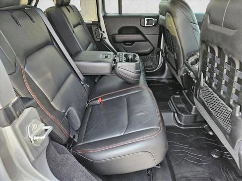 Used 2021 Jeep Wrangler Unlimited Rubicon AWD/4WD image 20