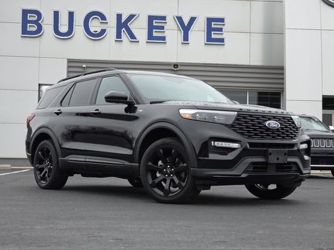 Used 2023 Ford Explorer ST-Line w/ Class IV Trailer Tow Package AWD/4WD image 2