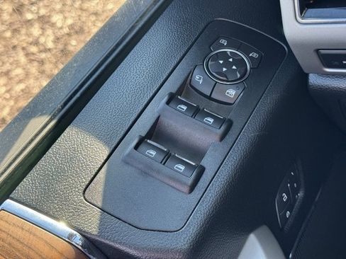 Used 2017 Ford F150 Lariat w/ Equipment Group 502A Luxury image 22