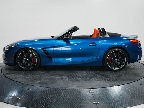 Used 2024 BMW Z4 M40i w/ Premium Package RWD image 4