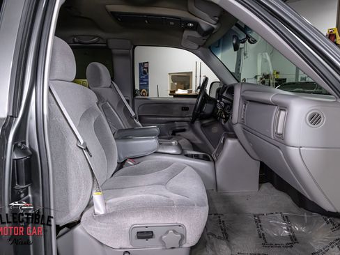 Used 2000 GMC Sierra 1500 2WD Extended Cab w/ Convenience Plus Group image 85