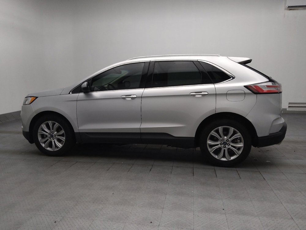 Used 2019 Ford Edge Titanium FWD image 3