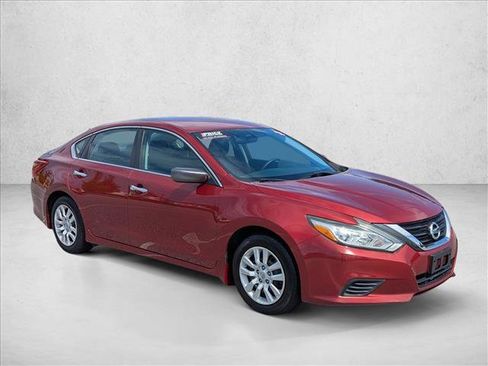 Used 2018 Nissan Altima 2.5 S w/ S Convenience Package FWD image 3