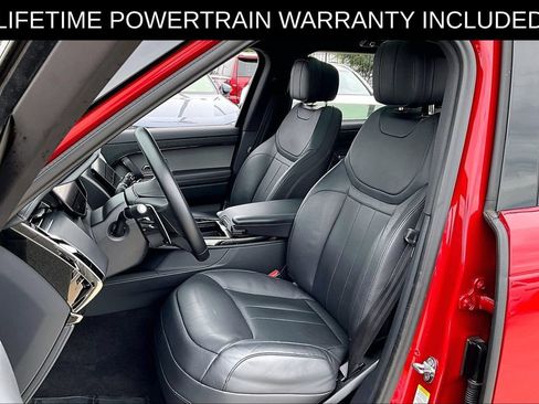 Used 2025 Land Rover Range Rover Sport SE AWD/4WD image 32