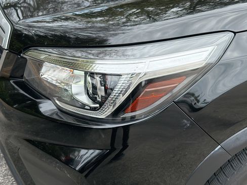 Used 2020 Subaru Forester Base w/ Alloy Wheel Package image 9