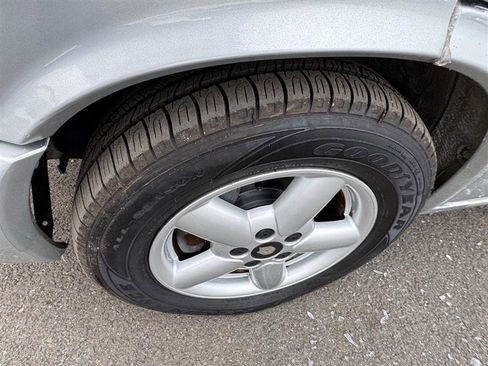 Used 2002 Volkswagen Eurovan MV image 25