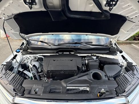 Used 2025 Honda Pilot Elite image 30