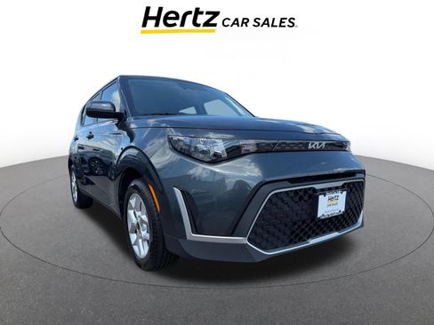 Used 2025 Kia Soul LX w/ LX Technology Package image 1