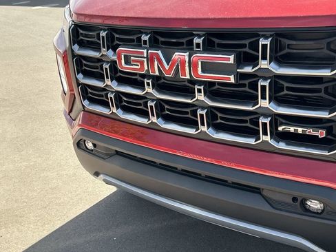 Used 2025 GMC Canyon AT4 AWD/4WD image 30