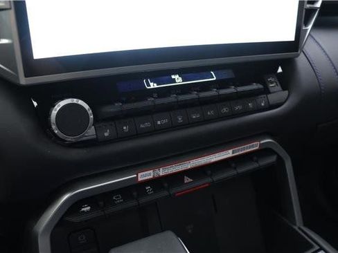 New 2025 Toyota Sequoia Platinum image 6