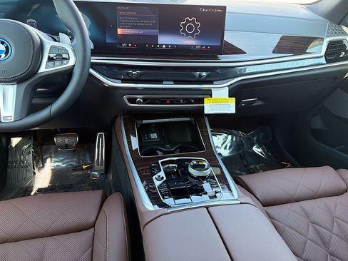 New 2026 BMW X5 xDrive50e w/ Executive Package AWD/4WD image 19