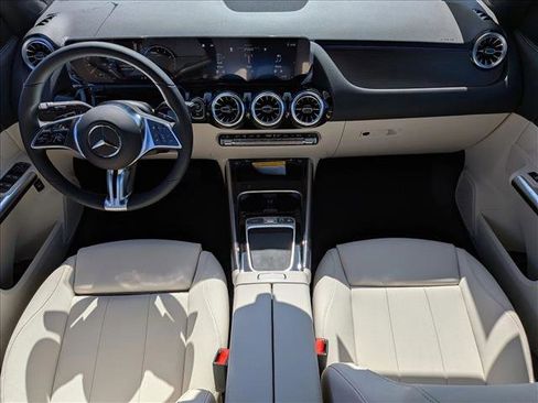 New 2026 Mercedes-Benz GLA 250 image 13