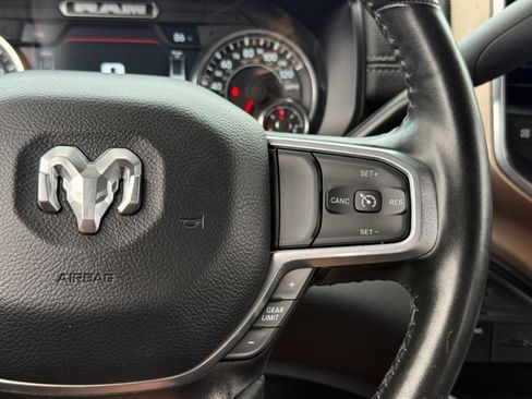 Used 2024 RAM 2500 Laramie AWD/4WD image 22