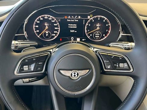 Used 2022 Bentley Continental GT image 16
