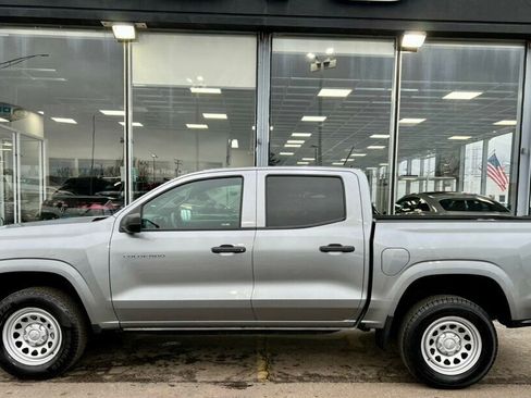 Used 2023 Chevrolet Colorado W/T image 29