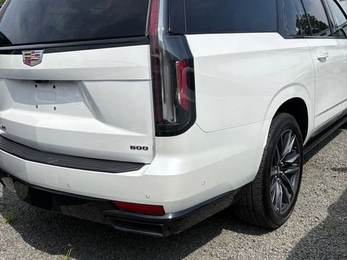 Used 2023 Cadillac Escalade ESV Sport Platinum AWD/4WD image 7