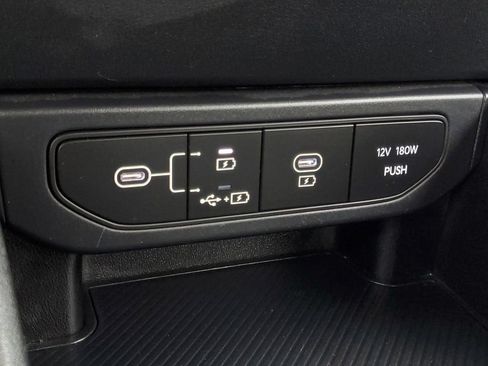 Used 2025 Kia K4 FWD image 19