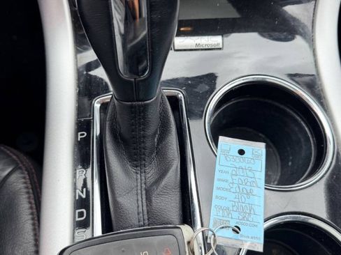 Used 2013 Ford Edge Limited FWD image 19