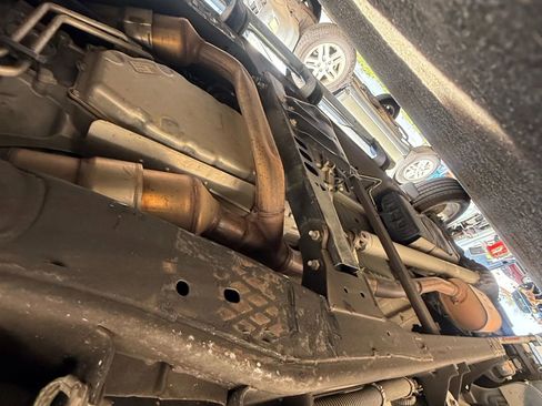 Used 2019 Chevrolet Silverado 1500 LT w/ All-Star Edition image 32