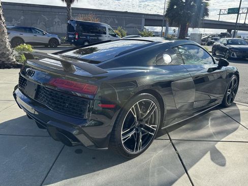 Used 2020 Audi R8 V10 performance image 5
