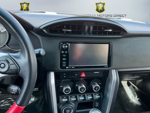 Used 2019 Toyota 86 TRD SE image 12