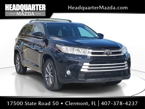 Used 2018 Toyota Highlander XLE image 1