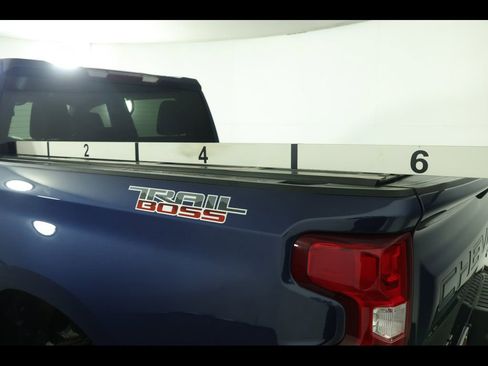 Used 2021 Chevrolet Silverado 1500 Custom Trail Boss w/ Safety Confidence Package image 13