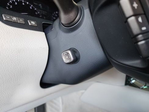 Used 2012 Lexus LS 460 AWD w/ Comfort Pkg image 26