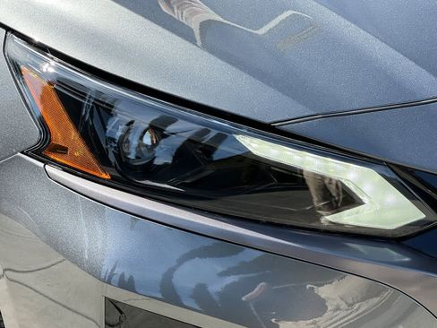 New 2026 Nissan Altima 2.5 SV FWD image 32
