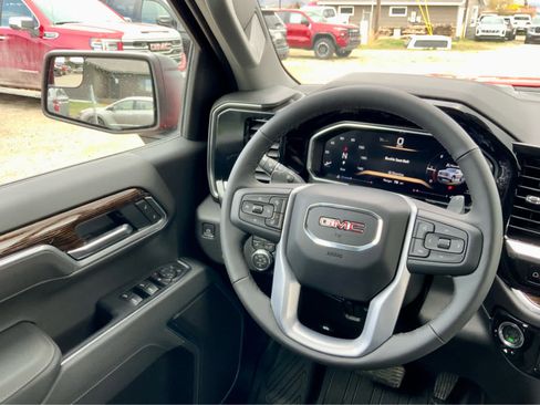 New 2026 GMC Sierra 1500 Elevation image 40