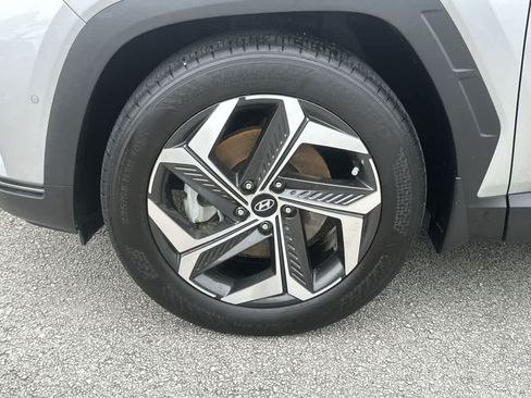 Used 2023 Hyundai Tucson Limited FWD image 10