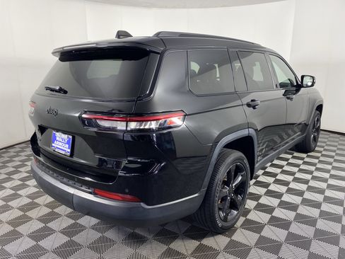 Used 2023 Jeep Grand Cherokee L Laredo AWD/4WD image 8