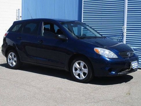 Used 2006 Toyota Matrix FWD image 1