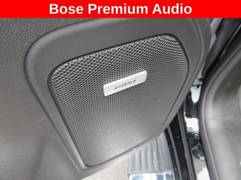 Used 2021 GMC Sierra 1500 SLT w/ SLT Premium Plus Package AWD/4WD image 21