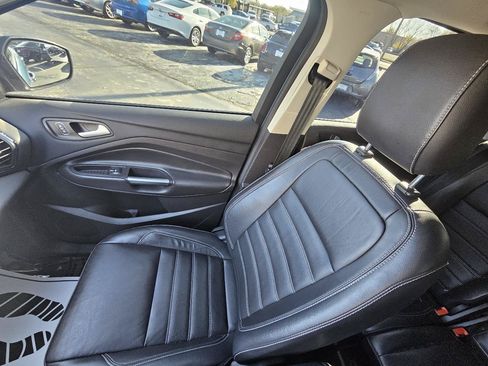 Used 2018 Ford Escape SEL AWD/4WD image 32