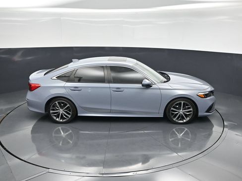 Used 2024 Honda Civic Touring image 40