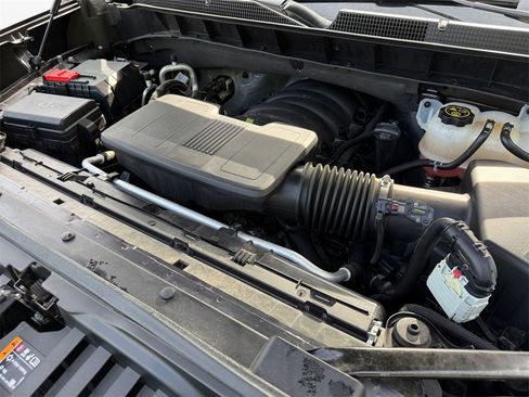 Used 2023 Chevrolet Silverado 1500 LT w/ Protection Package image 19