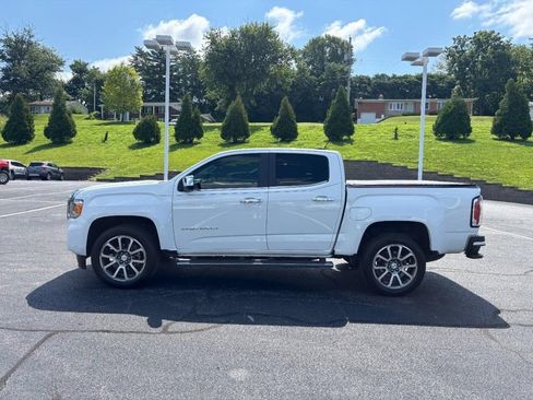 Used 2021 GMC Canyon Denali RWD image 6
