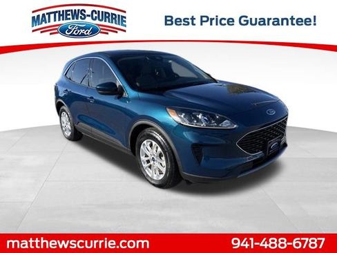 Certified 2020 Ford Escape SE image 1