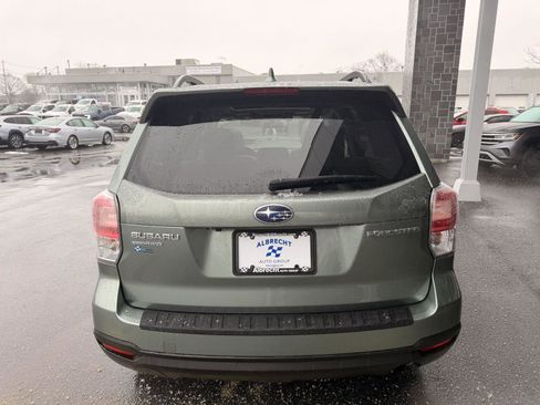 Used 2018 Subaru Forester 2.5i Premium image 4