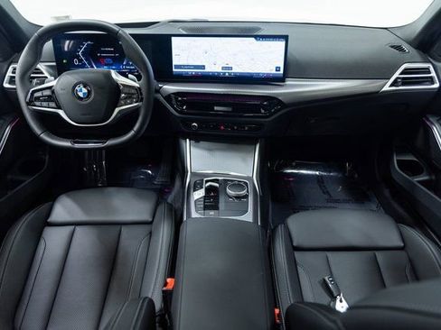 Certified 2025 BMW 330i xDrive Sedan w/ M Sport Package image 21