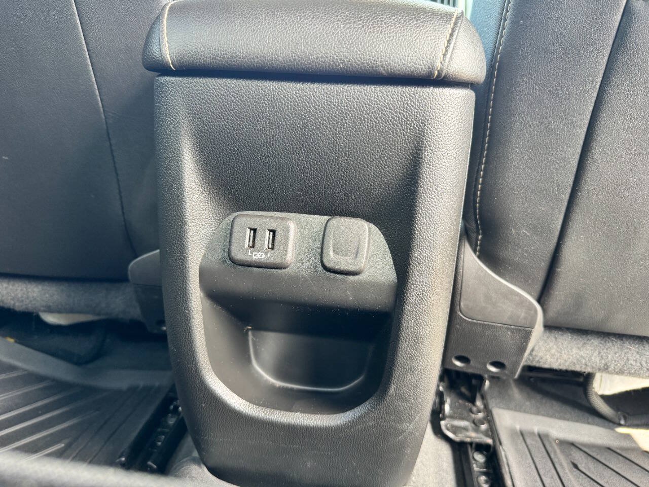 Used 2022 GMC Canyon Denali AWD/4WD image 16