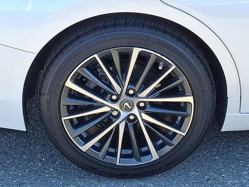 Used 2023 Lexus ES 350 w/ Premium Package FWD image 29