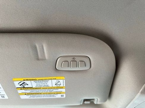 Used 2024 Ford Expedition XLT RWD image 13