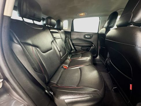 Used 2020 Jeep Compass Trailhawk w/ Leather Interior Group AWD/4WD image 26