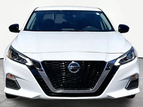 Used 2022 Nissan Altima 2.5 SR FWD image 4