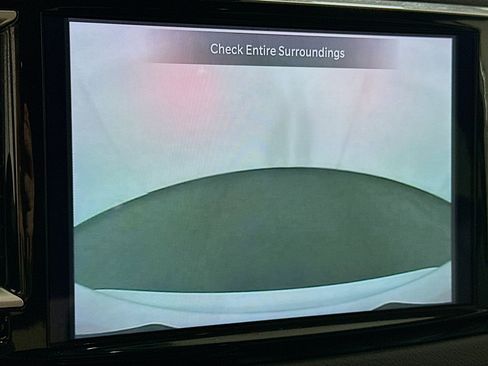 Used 2024 Chrysler Pacifica Touring-L image 22