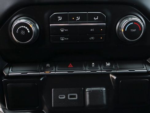 Used 2019 Chevrolet Silverado 1500 LT w/ Bed Protection Package image 30