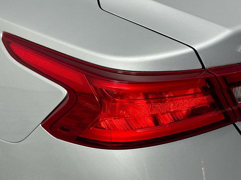 Used 2018 Nissan Maxima 3.5 SV image 63